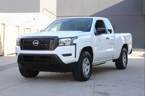 2024 Nissan Frontier S