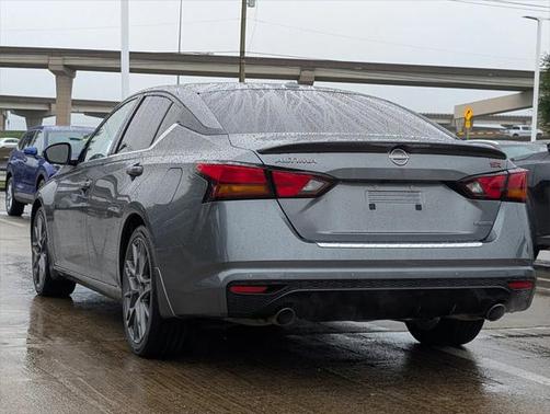2023 Nissan Altima SR VC-Turbo FWD