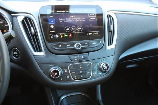 2021 Chevrolet Malibu FWD LT