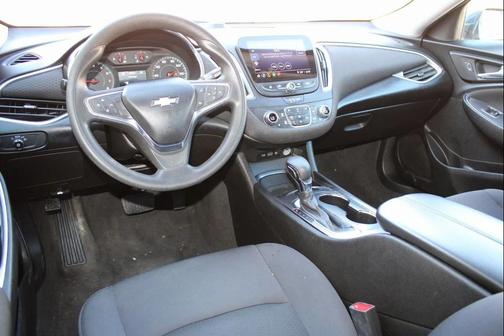 2021 Chevrolet Malibu FWD LT