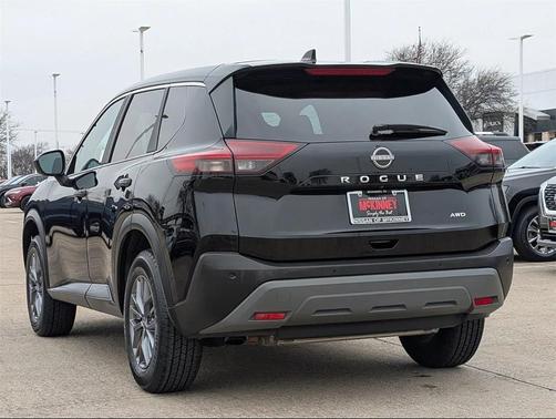 2023 Nissan Rogue S