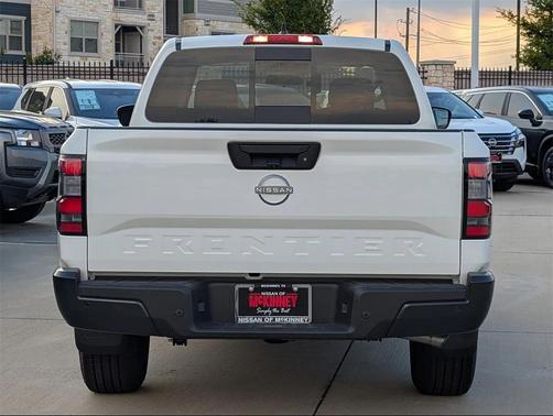2025 Nissan Frontier S