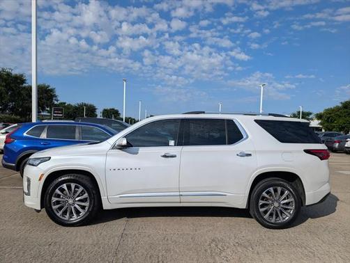 2022 Chevrolet Traverse Premier
