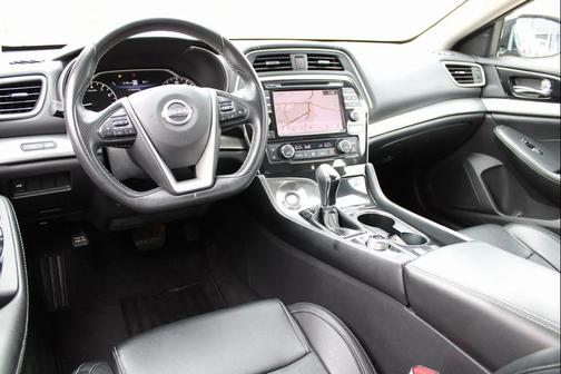2023 Nissan Maxima SV Xtronic CVT