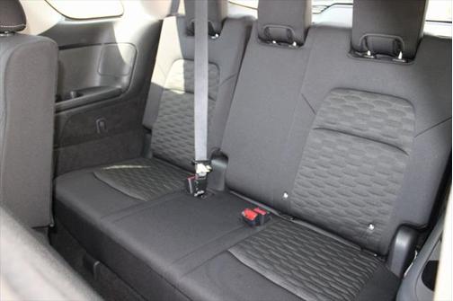 2023 Nissan Pathfinder S FWD