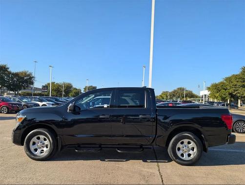2023 Nissan Titan S