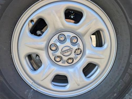 2025 Nissan Frontier S