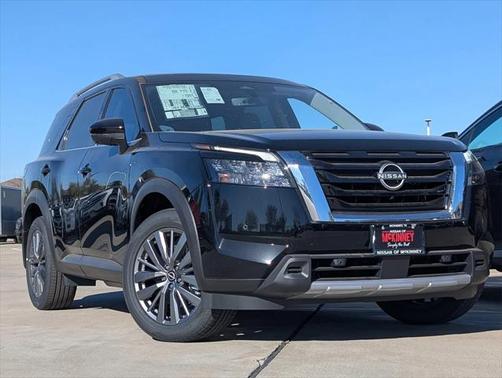 2025 Nissan Pathfinder SL 4WD