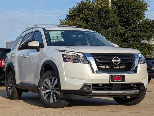 2025 Nissan Pathfinder SL FWD