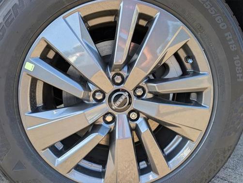 2025 Nissan Pathfinder SV FWD