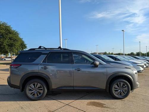 2025 Nissan Pathfinder SV FWD