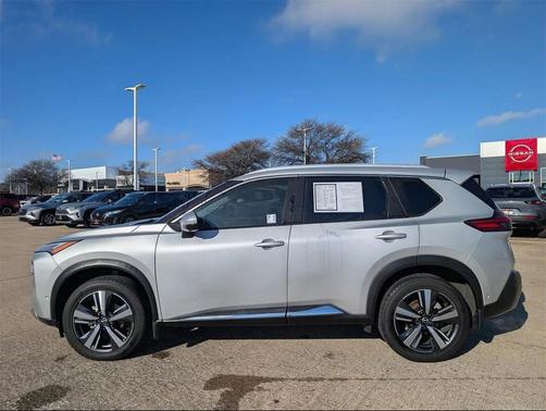 2022 Nissan Rogue Platinum