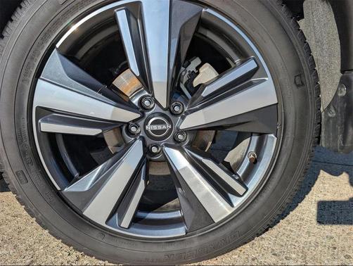 2022 Nissan Rogue Platinum