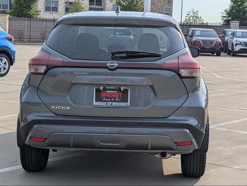 2025 Nissan Kicks S