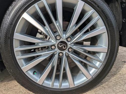 2024 INFINITI QX50 SENSORY AWD