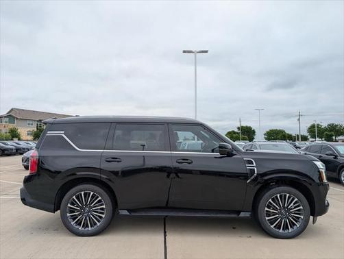 2025 Nissan Armada Platinum Reserve 2WD