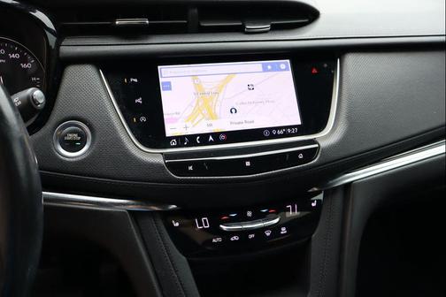 Stellar Black Metallic 2020 Cadillac XT5 Premium Luxury