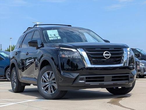 2025 Nissan Pathfinder SV FWD