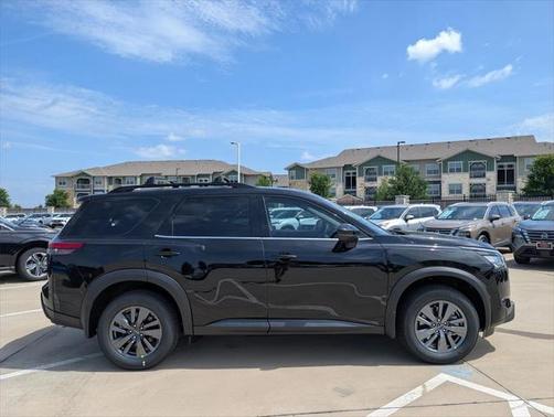 2025 Nissan Pathfinder SV FWD