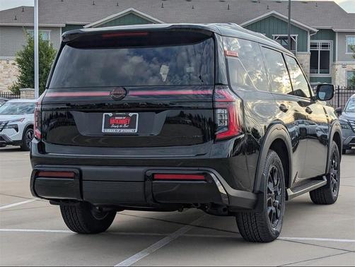 2025 Nissan Armada PRO-4X 4WD