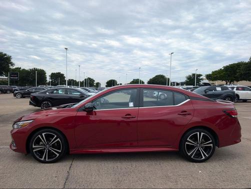Scarlet Ember Tintcoat 2023 Nissan Sentra SR