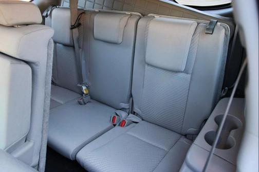 2019 Toyota Highlander LE I4