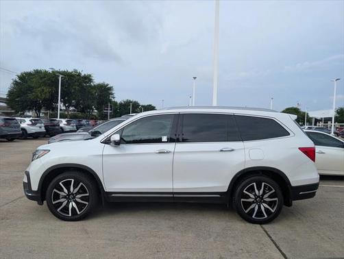 2022 Honda Pilot AWD Elite
