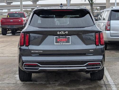 2023 Kia Sorento SX