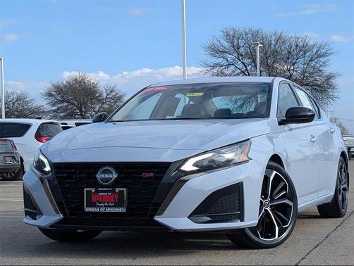 2023 Nissan Altima SR FWD
