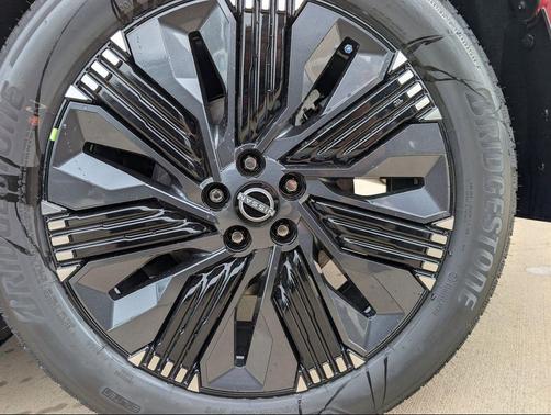 Scarlet Ember Tintcoat 2026 Nissan Murano Platinum