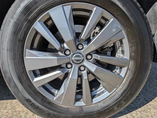 2024 Nissan Pathfinder S 4WD