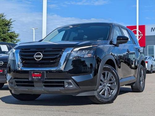 2024 Nissan Pathfinder S 4WD