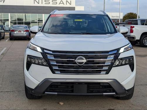 2024 Nissan Rogue SL