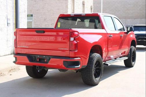 2022 Chevrolet Silverado 1500 Custom