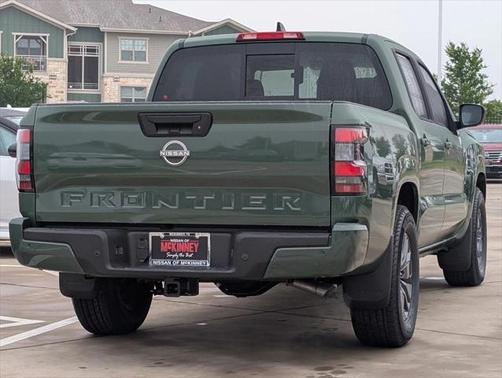 2025 Nissan Frontier SV