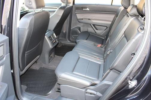 2021 Volkswagen Atlas 3.6L SE w/Technology