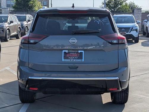 2025 Nissan Rogue Platinum