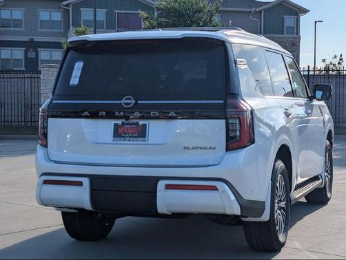 Aspen White Tricoat 2026 Nissan Armada Platinum