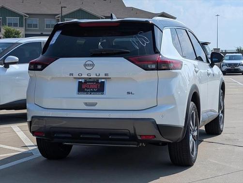 2025 Nissan Rogue SL