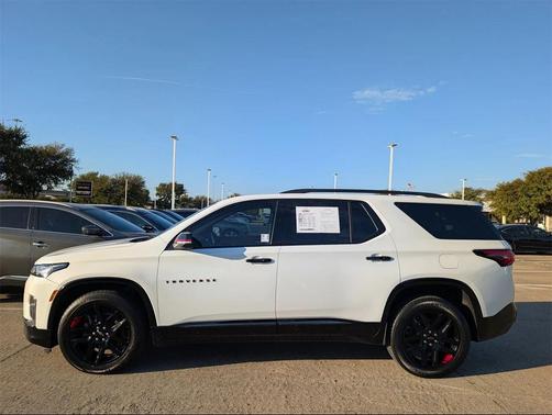 2023 Chevrolet Traverse Premier