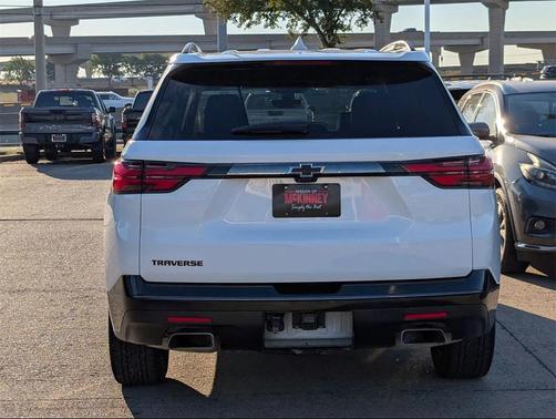 2023 Chevrolet Traverse Premier