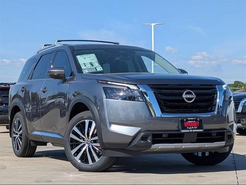2025 Nissan Pathfinder Platinum FWD