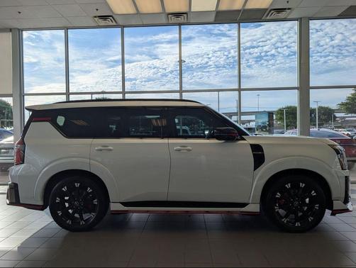 Everest White Pearl Tricoat 2026 Nissan Armada NISMO