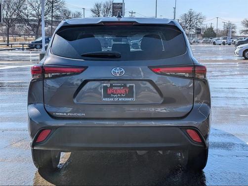 2021 Toyota Highlander L