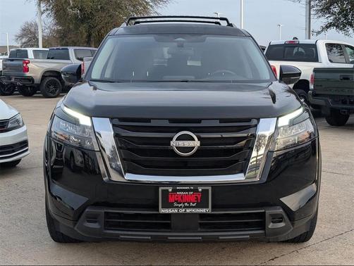 2024 Nissan Pathfinder SV FWD