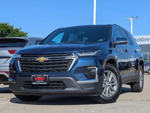 2022 Chevrolet Traverse LT Cloth