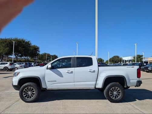 Summit White 2022 Chevrolet Colorado ZR2