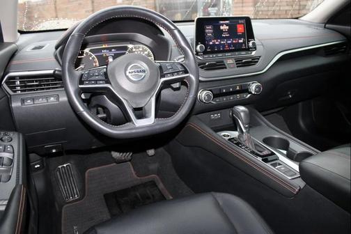 2020 Nissan Altima SR Intelligent AWD