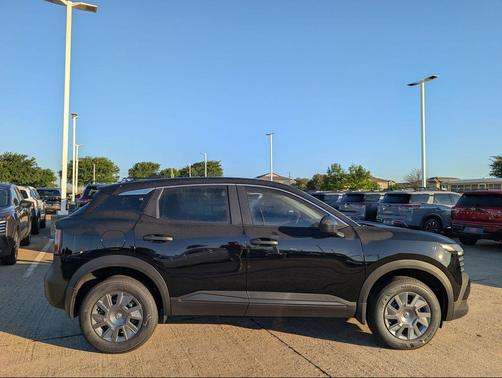 Super Black 2026 Nissan Kicks S