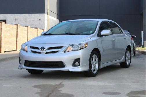 2012 Toyota Corolla LE
